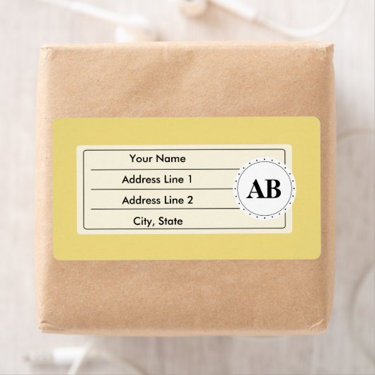 Étiquette Couleur uni jaune avec monogramme (En situation)