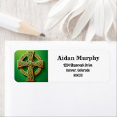 Étiquette Croix celtique d'or sur vert Adresse de retour (En situation)