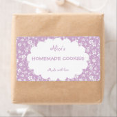 Étiquette Cuisinière Florale Purple Personnalisée (En situation)