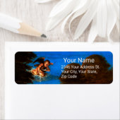 Étiquette Cupid Dans le Ciel Bleu Tourne une Cascade de Fleu (En situation)