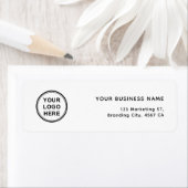 Étiquette Custom Logo Modern Company Return Address (En situation)