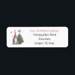 Étiquette Cute Gnome Arbre de Noël Nom de retour Adresse<br><div class="desc">Cute Gnome Christmas Tree Return Name Adresse. Personnalisez facilement la typographie à vos propres détails.</div>