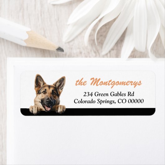 Étiquette Cute Peeking German Shepherd Dog Return Address (En situation)