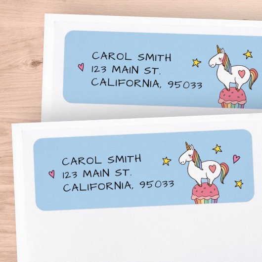 Étiquette Cute Rainbow Unicorn sur Anniversaire Cupcake