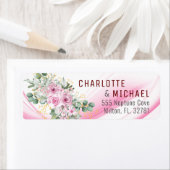 Étiquette d'adresse de mariage à vague rose et flo (En situation)