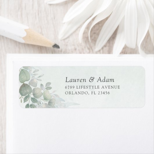 Étiquette d'adresse de mariage au eucalyptus vert (En situation)