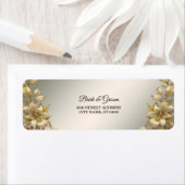 Étiquette d'adresse de retour à fleurs dorées (En situation)