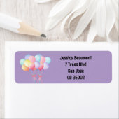 Étiquette d'adresse de retour de ballons mignons (En situation)