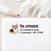 Étiquette d'adresse de retour de Corgi mignon (En situation)