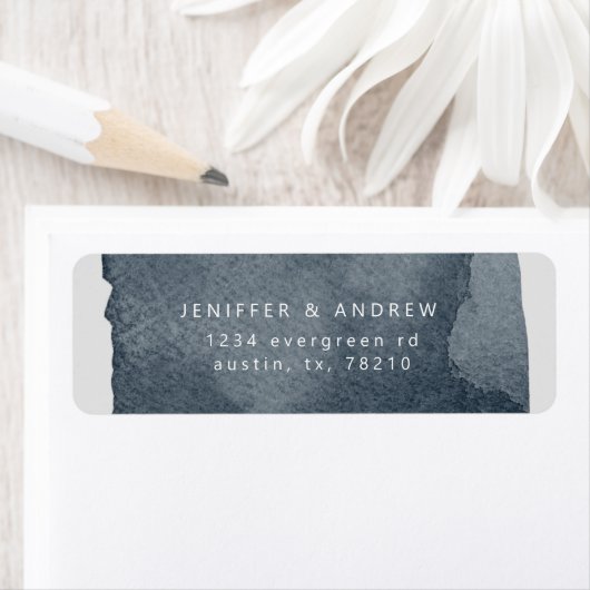 étiquette d'adresse de retour de l'acier bleu (En situation)