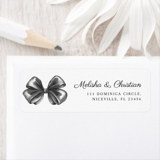 Étiquette d'adresse de retour de mariage. (En situation)