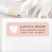 Étiquette d'adresse de retour de mariage rose blus (En situation)