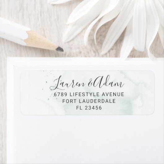 Étiquette d'adresse de retour de mariage vert fonc (En situation)