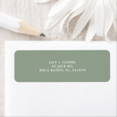 Étiquette d'adresse de retour de mariage vert saug (En situation)