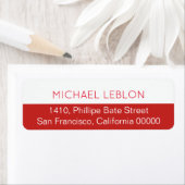 étiquette d'adresse de retour demi-rouge avec nom (En situation)