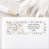 Étiquette d'adresse de retour Floral frais moderne (En situation)