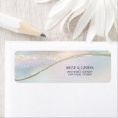 Étiquette d'adresse de retour iridescente abstrait (En situation)