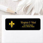 Étiquette d'adresse noire avec Fleur de Lys Or (En situation)