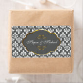 Étiquette Damas noir avec cadre doré (En situation)