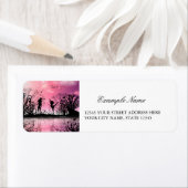 Étiquette Danser sur la musique violon dans un monde imagina (En situation)