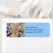 Étiquette de adresse à fleurs rose pâle (En situation)