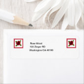 Étiquette de adresse avec design Rose (En situation)