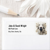 Étiquette de adresse de chien pyrénéen grand sur m (En situation)