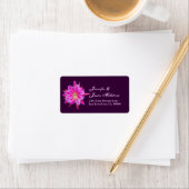 Étiquette de adresse de fleurs tropicales rose et  (En situation)