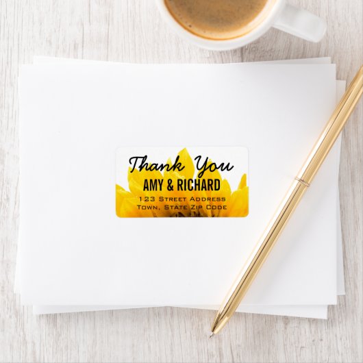 Étiquette de adresse de Merci de mariage de (En situation)