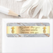 Étiquette de adresse en pierre de marbre gris d'an (En situation)