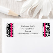 Étiquette de adresse Hot rose et noir Damask (En situation)