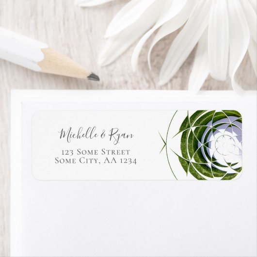 Étiquette de adresse Mariage Feuille Olive moderne (En situation)