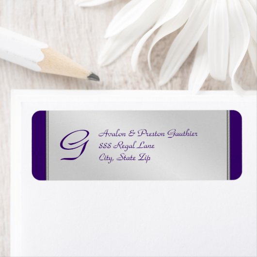 Étiquette de adresse Mariage Monogram Silver Metal (En situation)