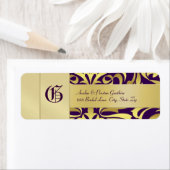 Étiquette de adresse Mariage violet pour monogramm (En situation)