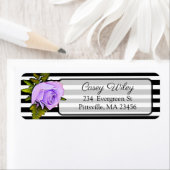 Étiquette de adresse Rose noir, blanc et violet (En situation)