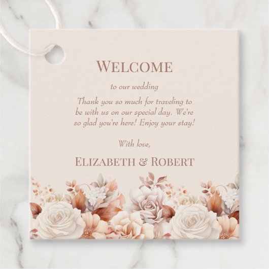 Étiquette de bienvenue de mariage Monogramme Beige (Devant)