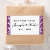 Étiquette de bouteille d'eau violet blanc en fibre (En situation)