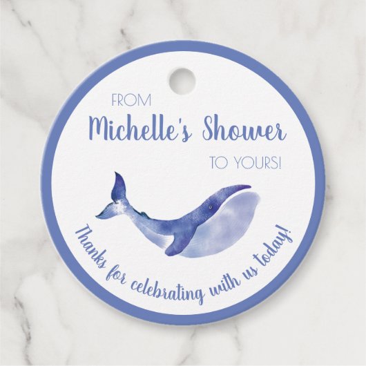 Étiquette de cadeau de douche de baleine bleue (Devant)