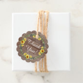 Étiquette de cadeau de faveur de douche nuptiale a (En situation)