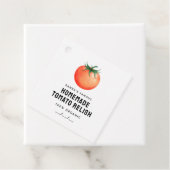 Étiquette de condiment de tomate avec tomate rouge (En situation)