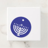 Étiquette de faveur de la Menorah de Hanukkah prof (En situation)