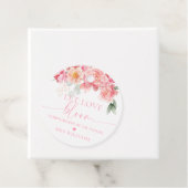 Étiquette de faveur florale de pivoine de Piper (En situation)