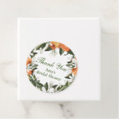 Étiquette de faveur ronde Orange Main Squeeze (En situation)