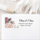 Étiquette de fleurs Roses rustiques et poussiéreus (En situation)