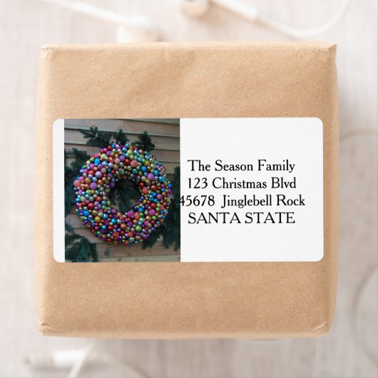 Étiquette de la couronne de Noël (En situation)