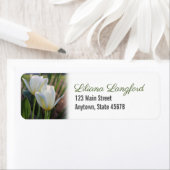 Étiquette de l'adresse de retour des Tulipes blanc (En situation)