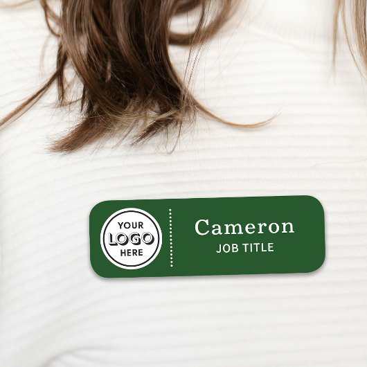 Étiquette de nom d'employé vert foncé de logo d'en