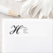 Étiquette de renvoi d'adresse avec monogramme pers (En situation)