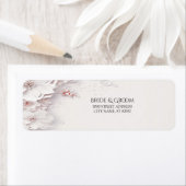 Étiquette de renvoi d'adresse florale rose blush i (En situation)