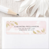 Étiquette de retour botanique rose et or (En situation)